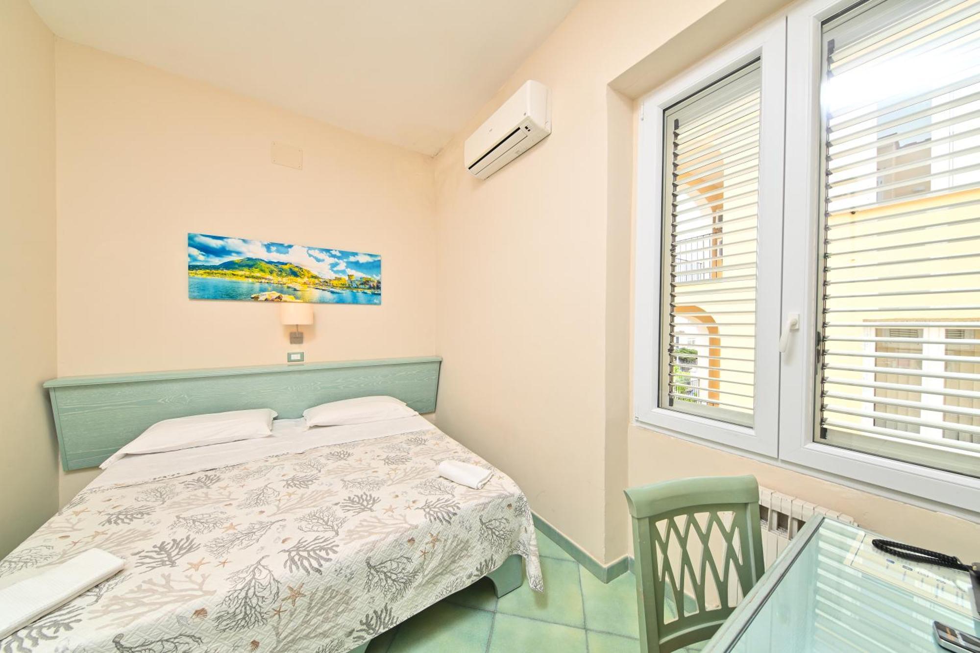 Albergo Atlantic Ischia Exteriör bild